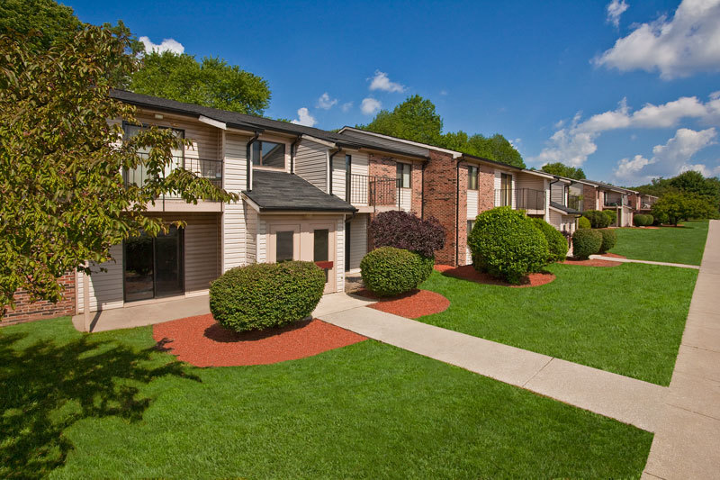 English Village Apartments East Indianapolis, IN Contact